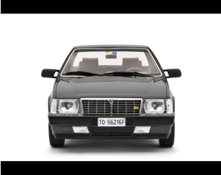 Lancia Thema 8.32 1986 GRIGIO QUARZO Laudoracing 1:18 Resinemodell (Türen, Motorhaube... nicht zu öffnen!)